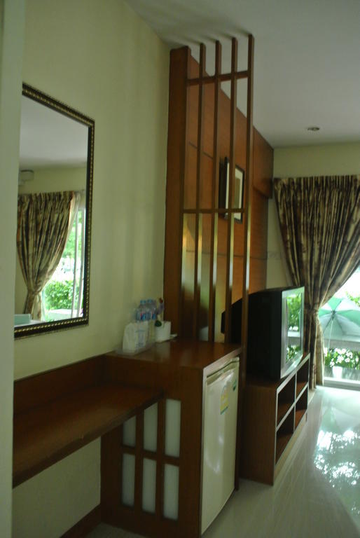 Baan Suan Resort Juree Punsuk Suphan Buri Exterior photo