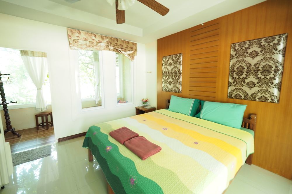 Baan Suan Resort Juree Punsuk Suphan Buri Exterior photo
